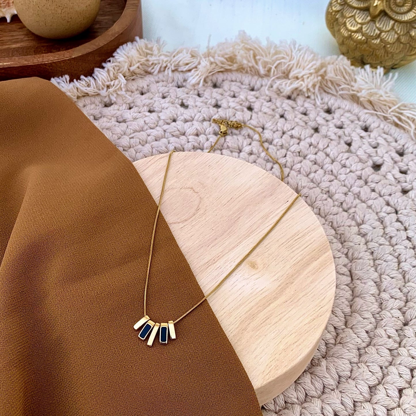 The midnight necklace