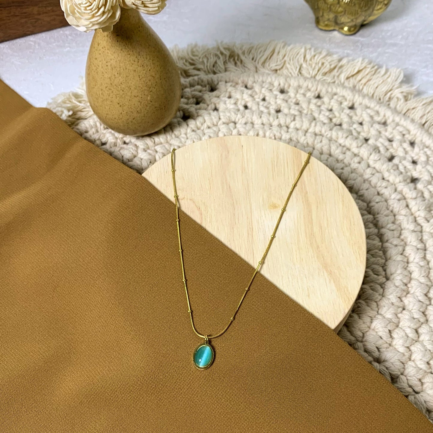 Ocean blue oval chain pendant
