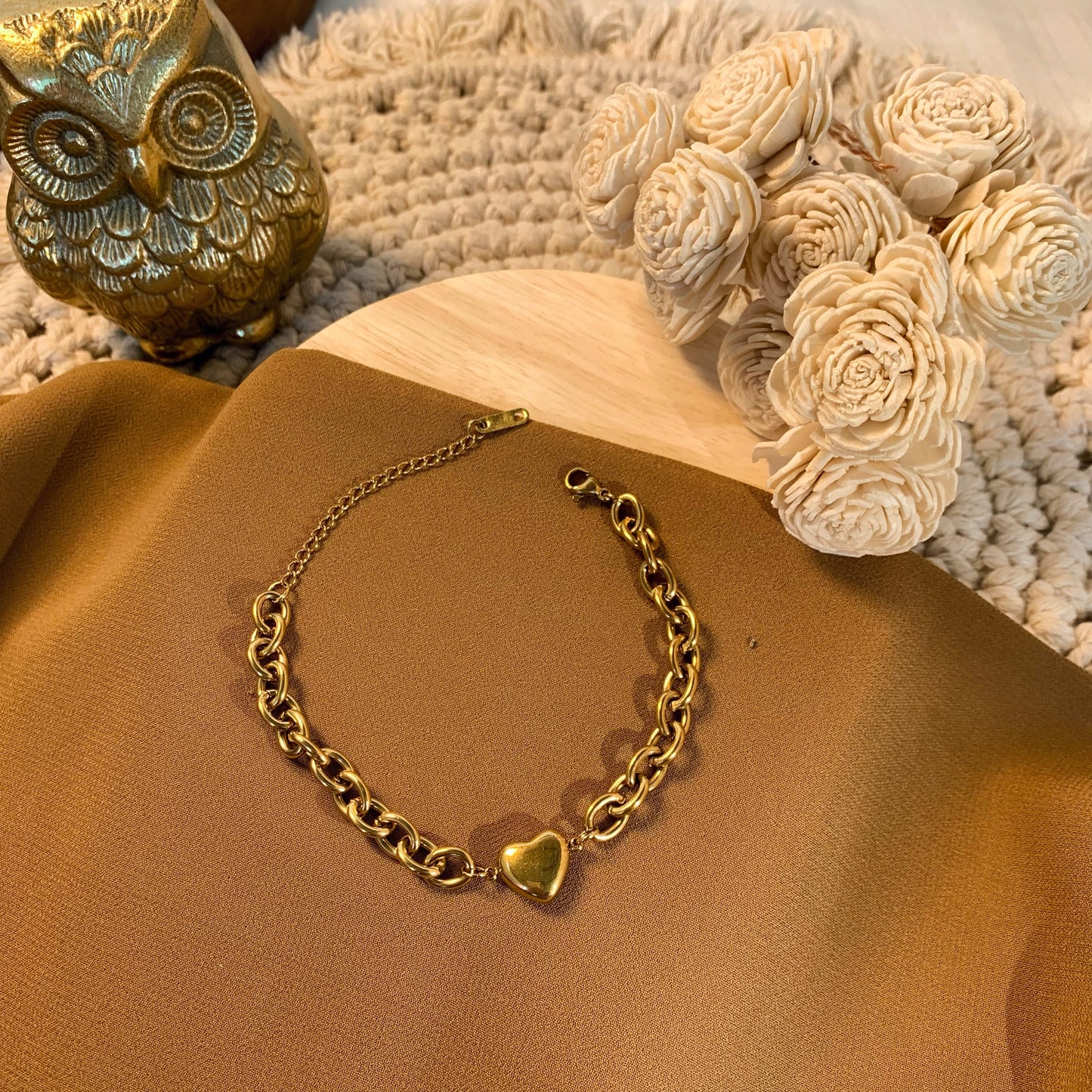The soft glow stack bracelet