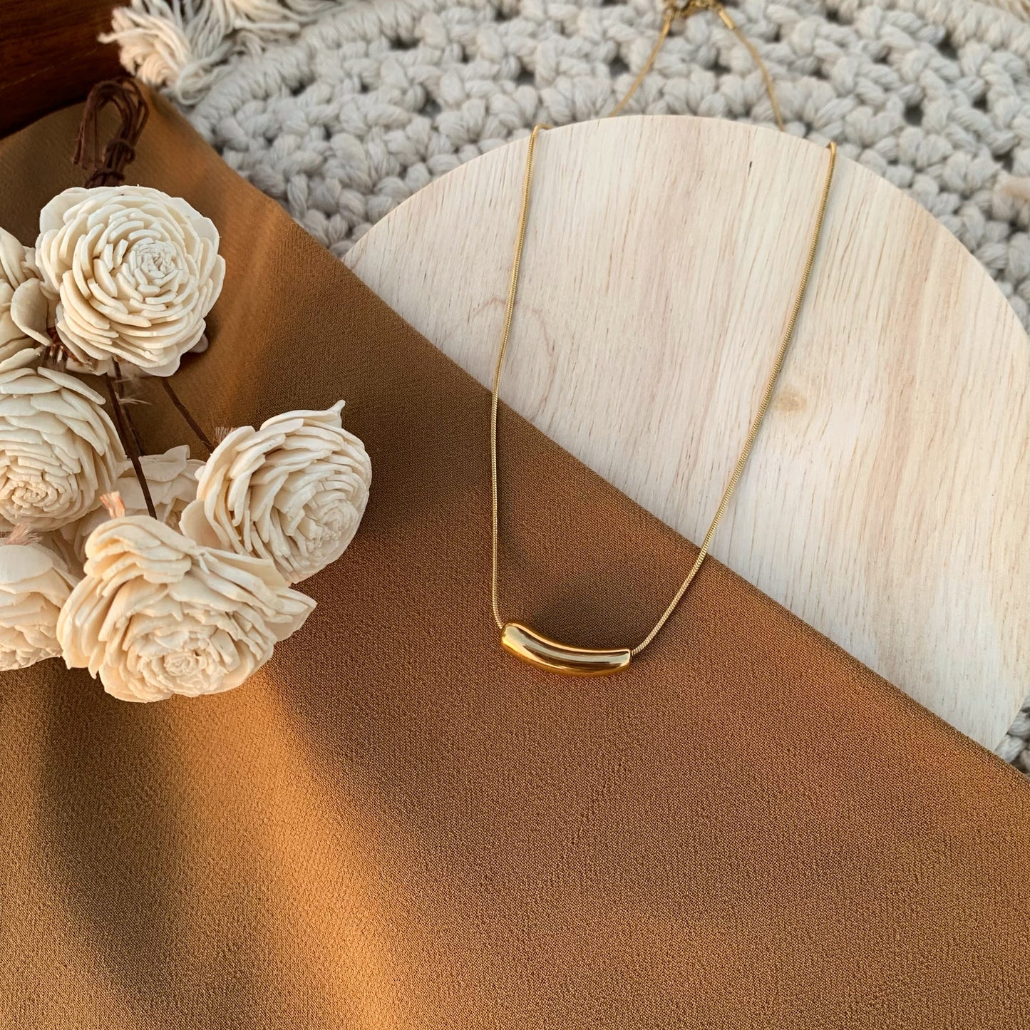 Gorgeous solid gold necklace