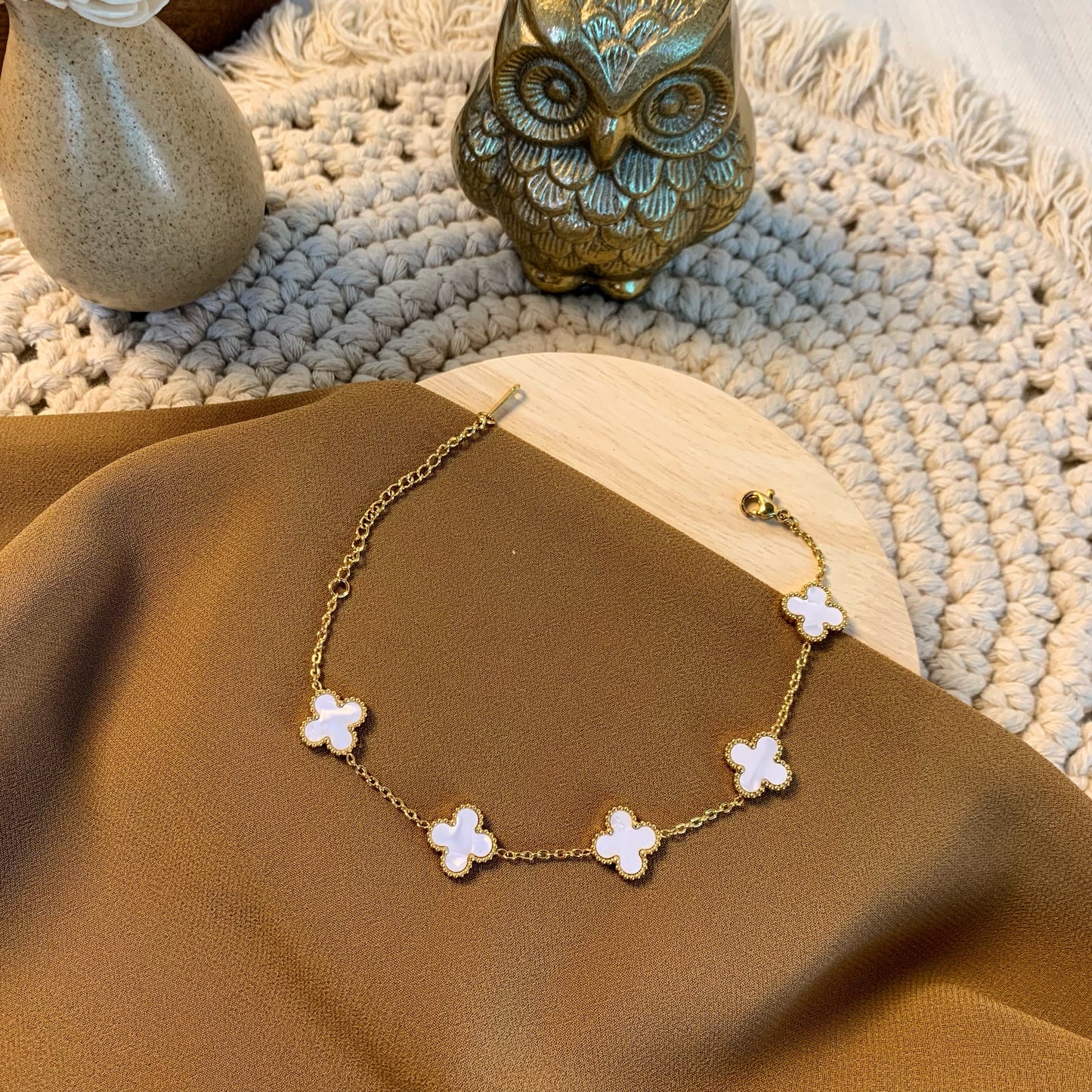 The timeless white clover bracelet