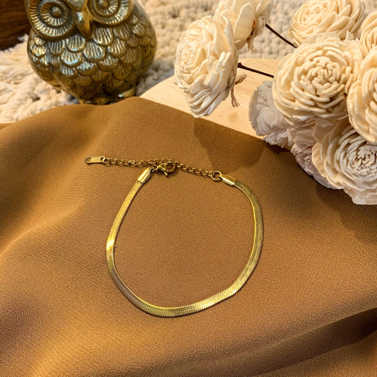 The forever snake bracelet