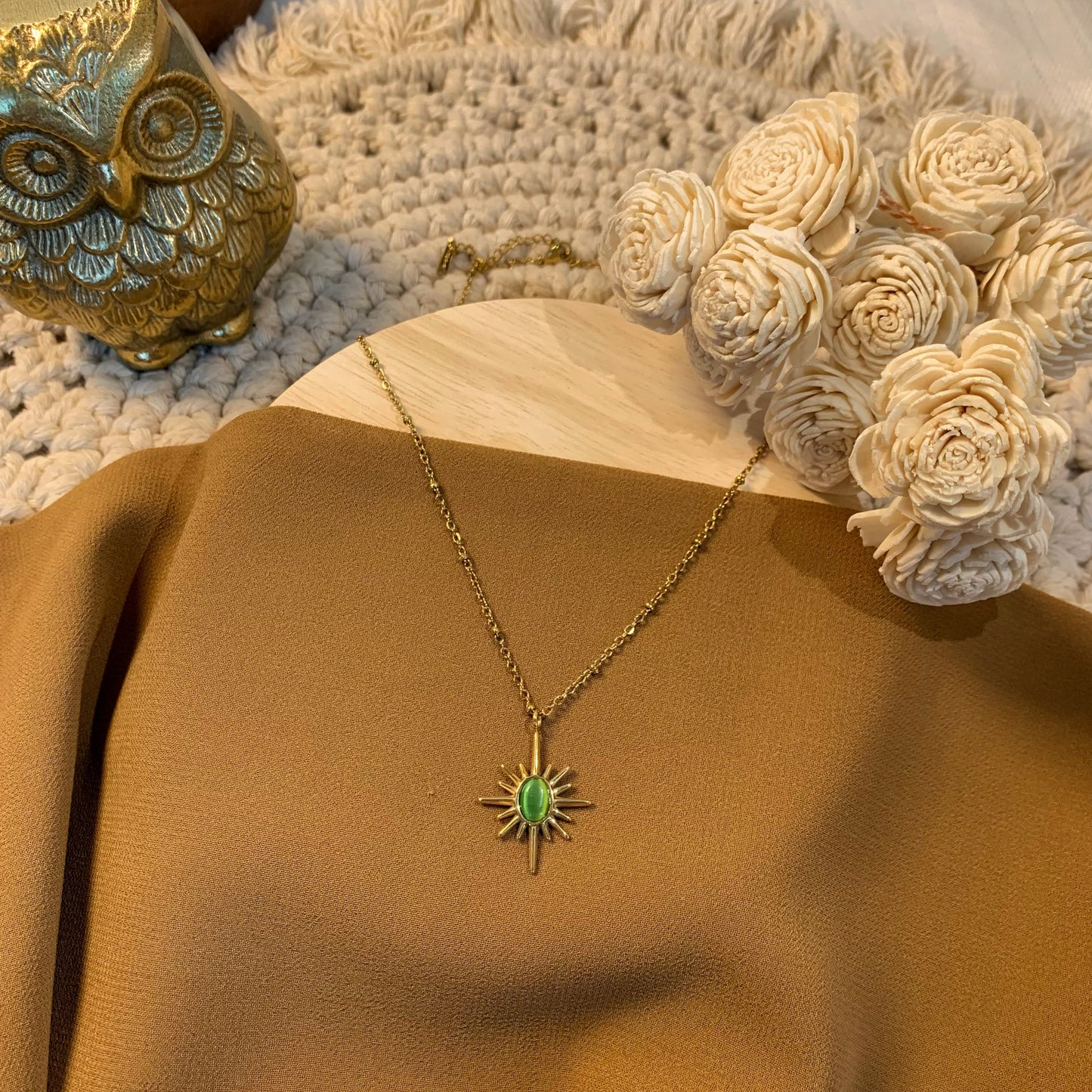 Sunray jade green chain pendant