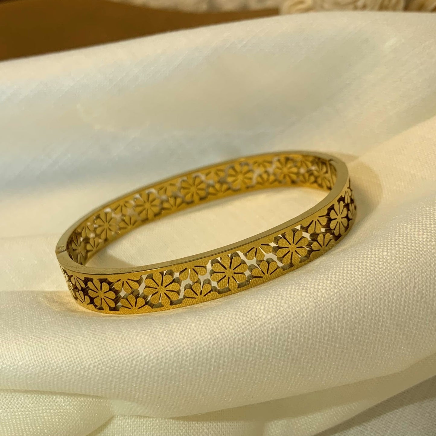 Vintage Blossom Kada