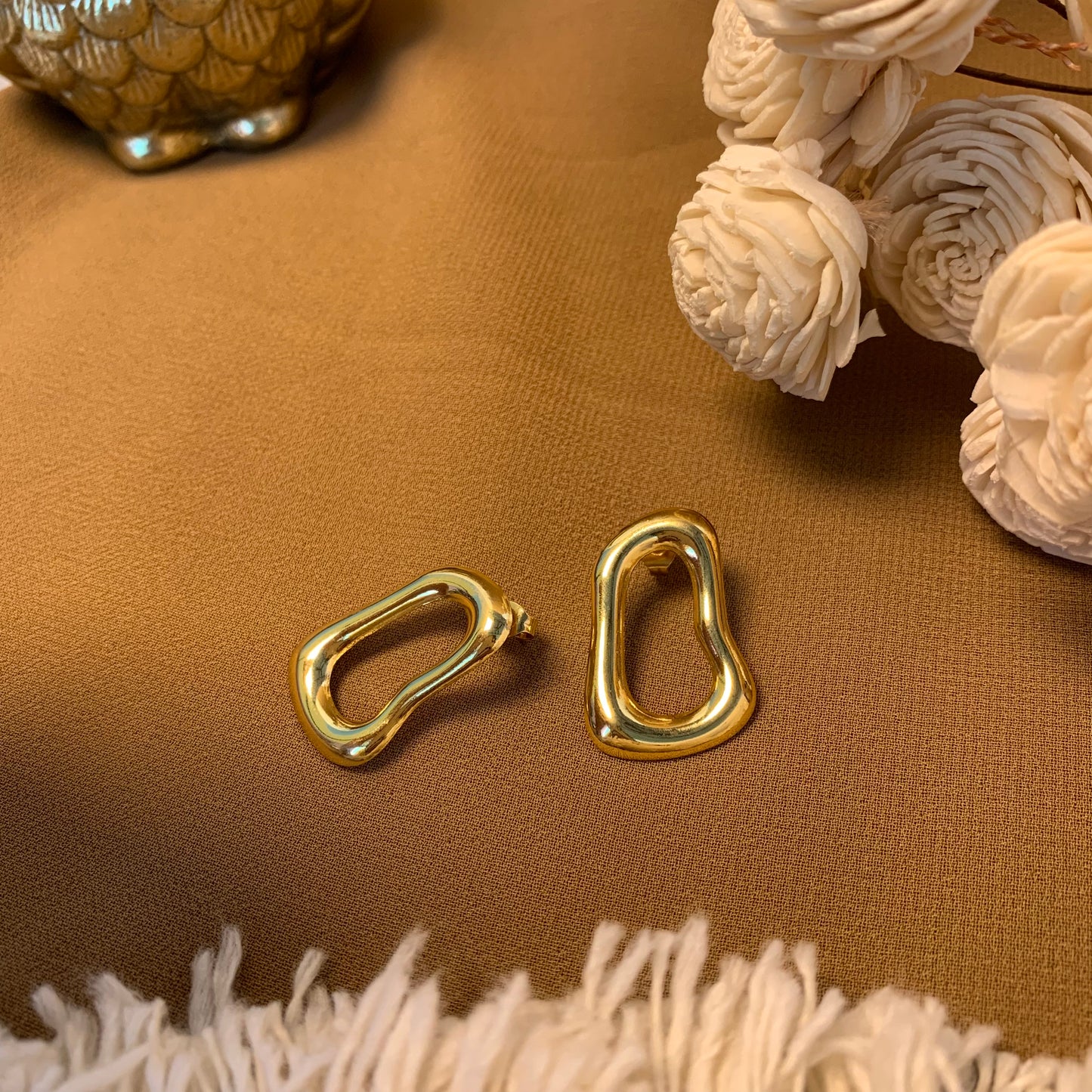 Minimal statement earings
