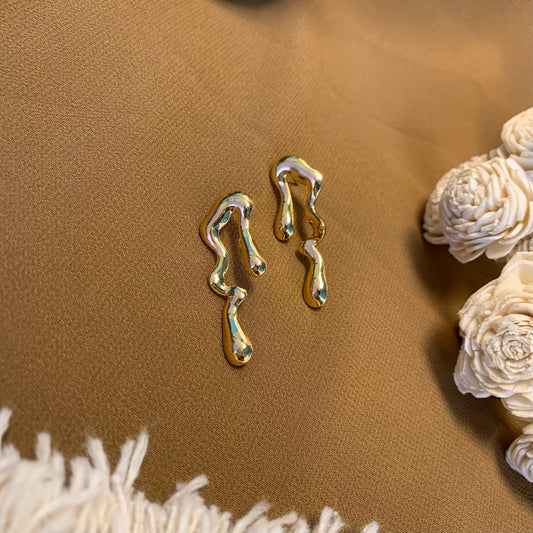 Molten drop earings