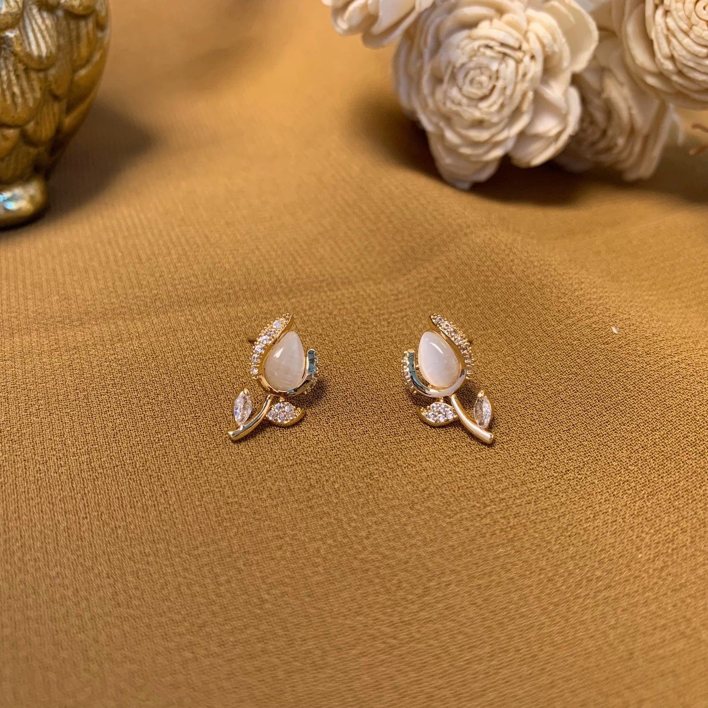 Tulip bliss earing