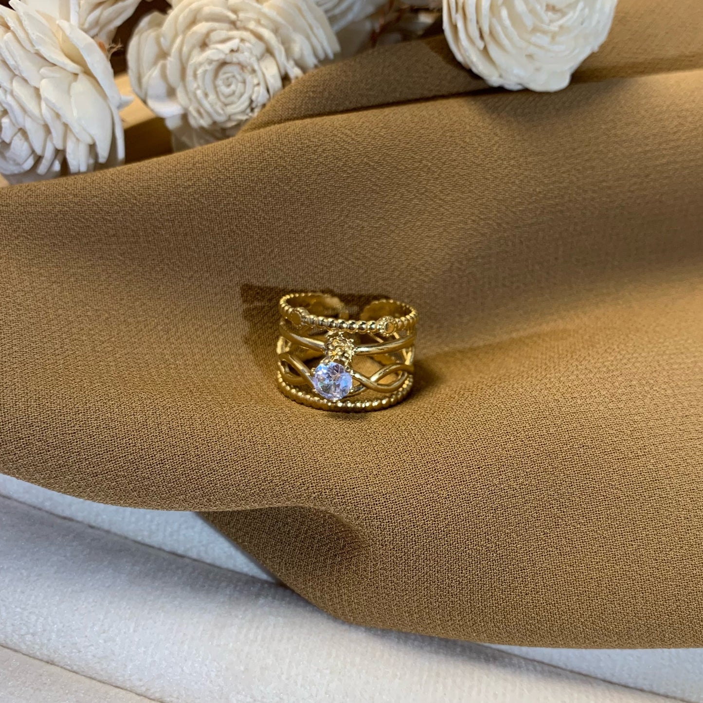 Elina diamond ring