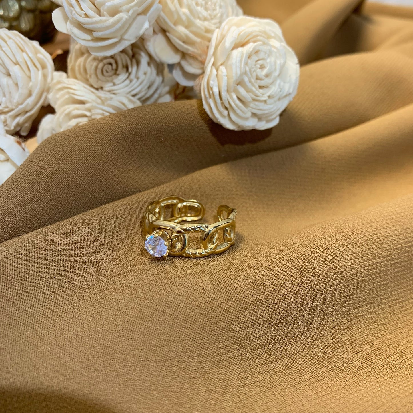 Desire diamond ring