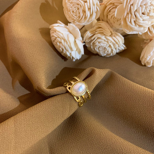 Aurora pearl ring