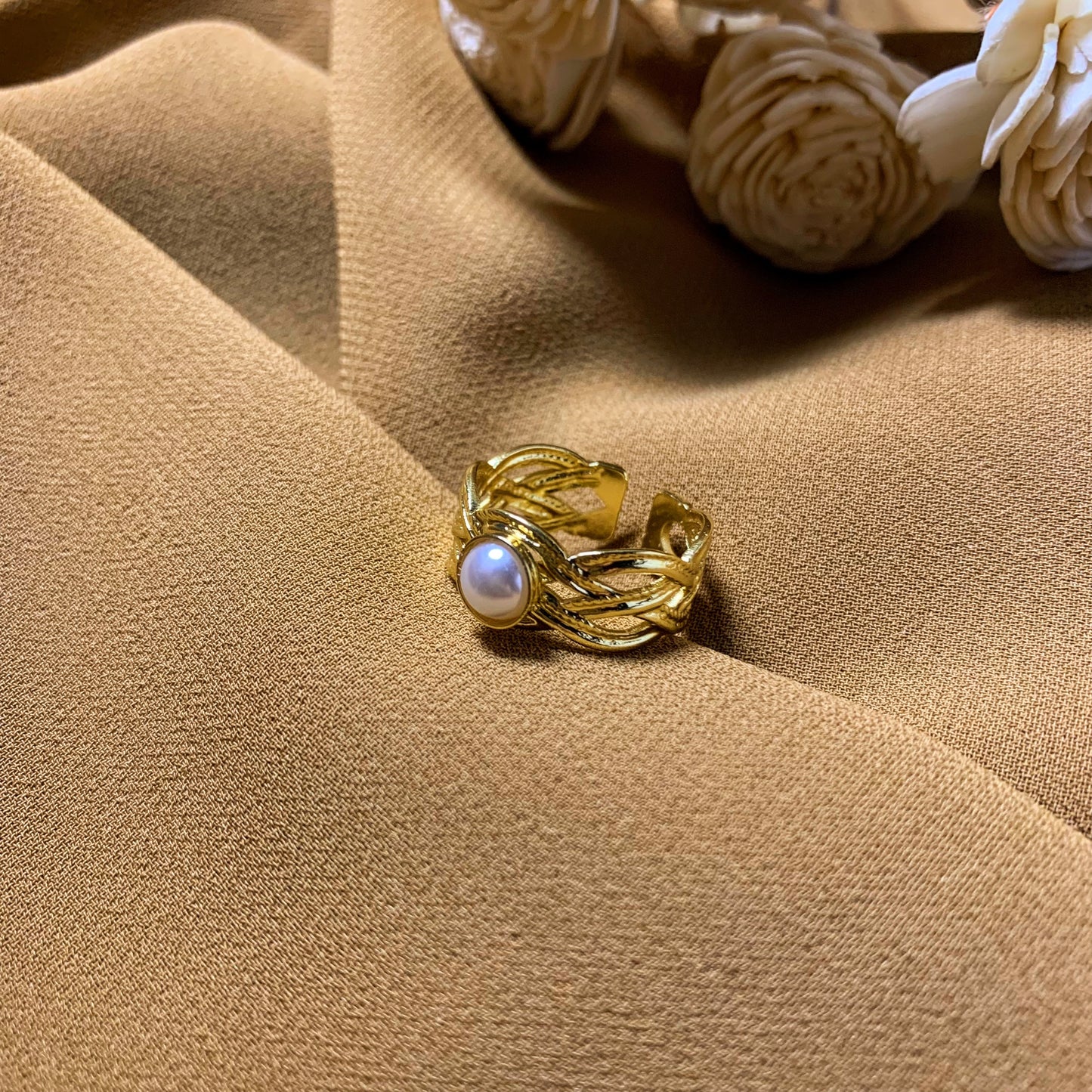 Pearl ring