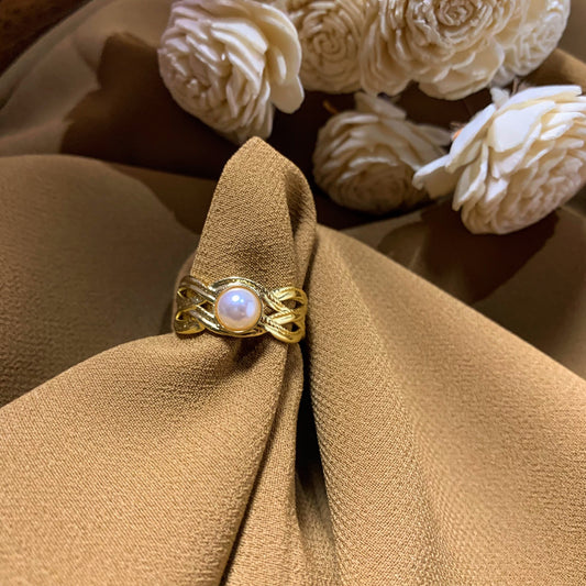 Pearl ring