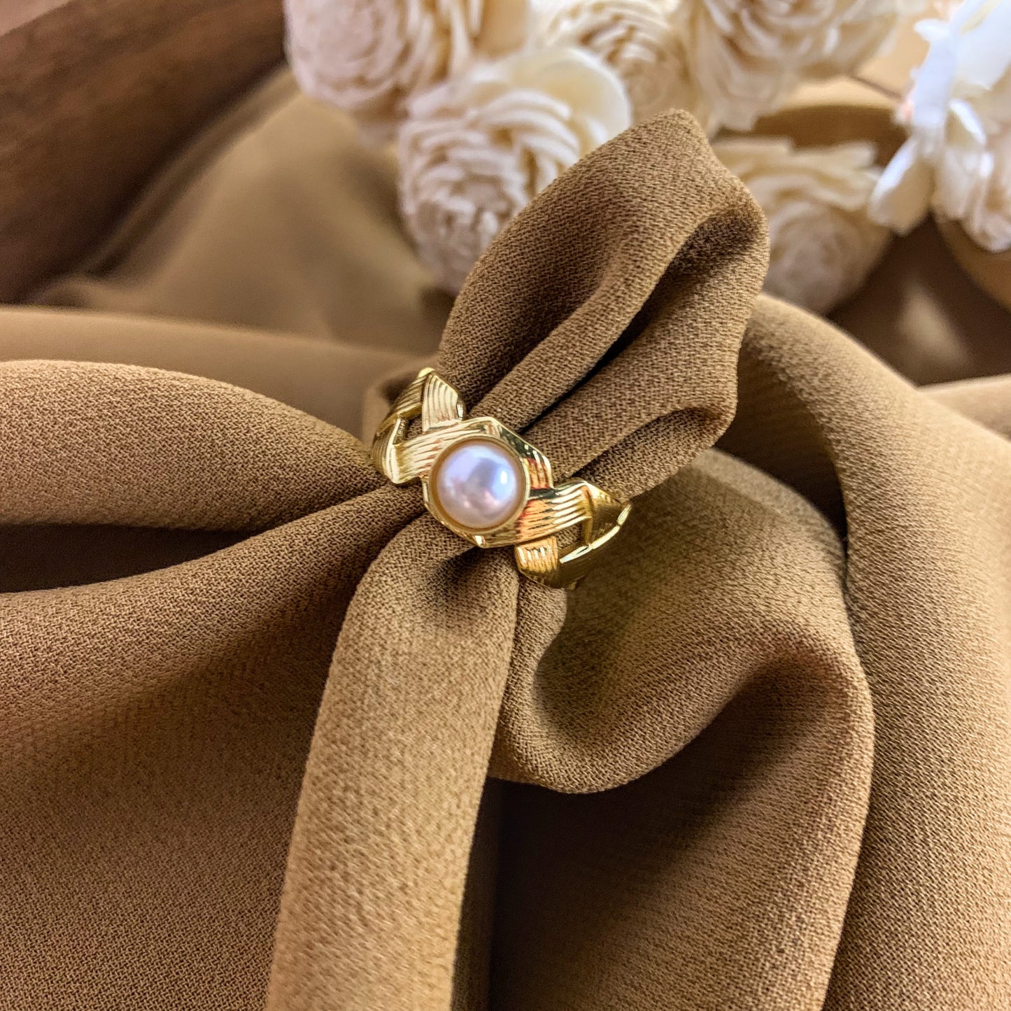 Regal pearl ring