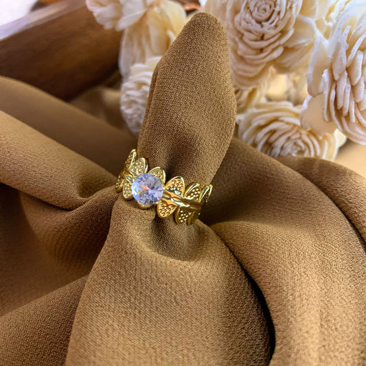 Eclipse diamond ring