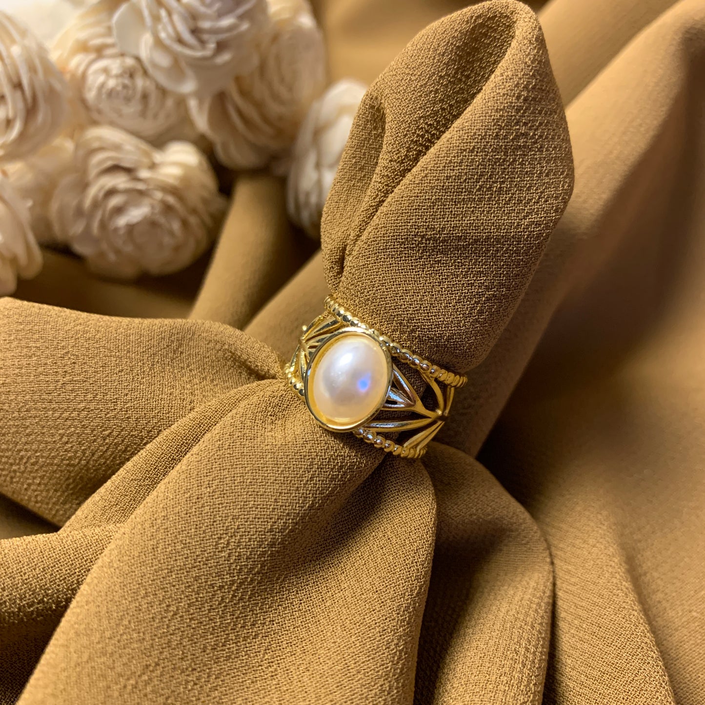 Regal pearl ring