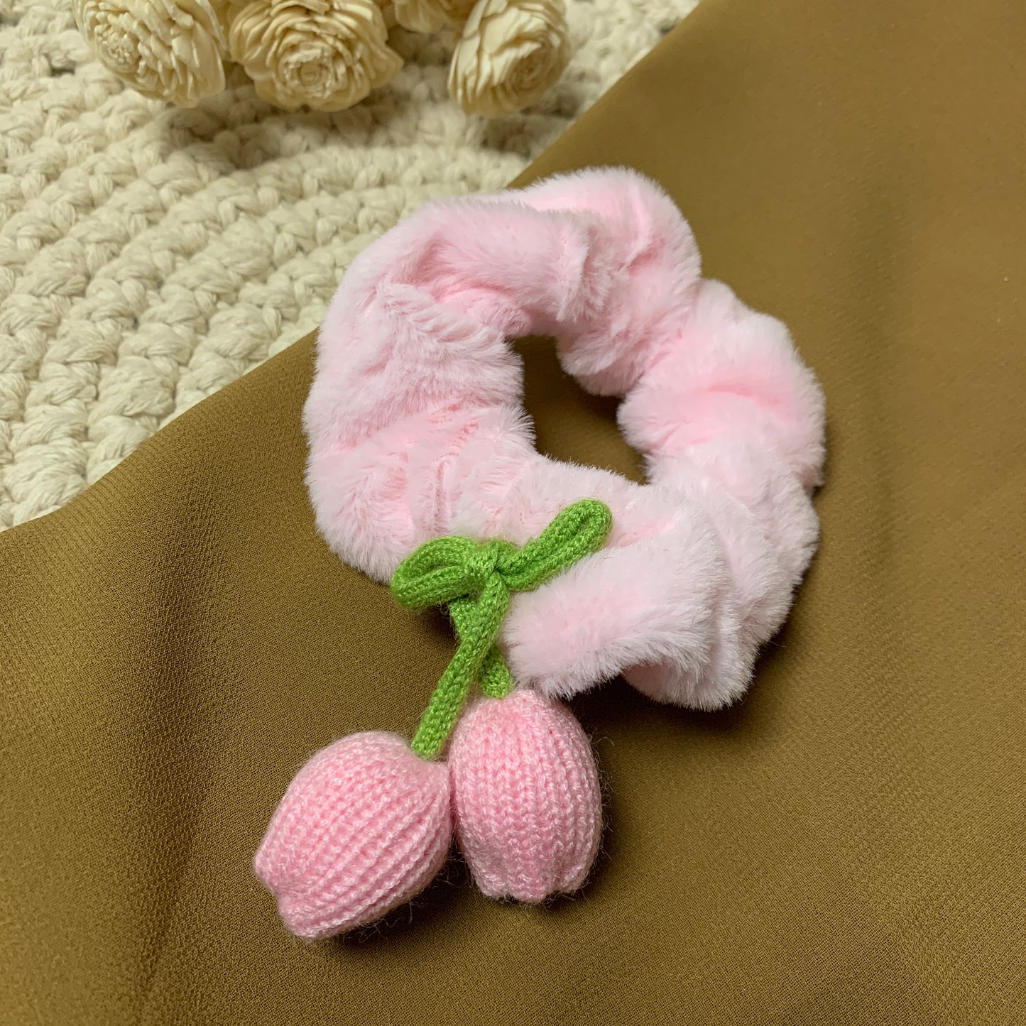 Chrochet tulip scrunchies