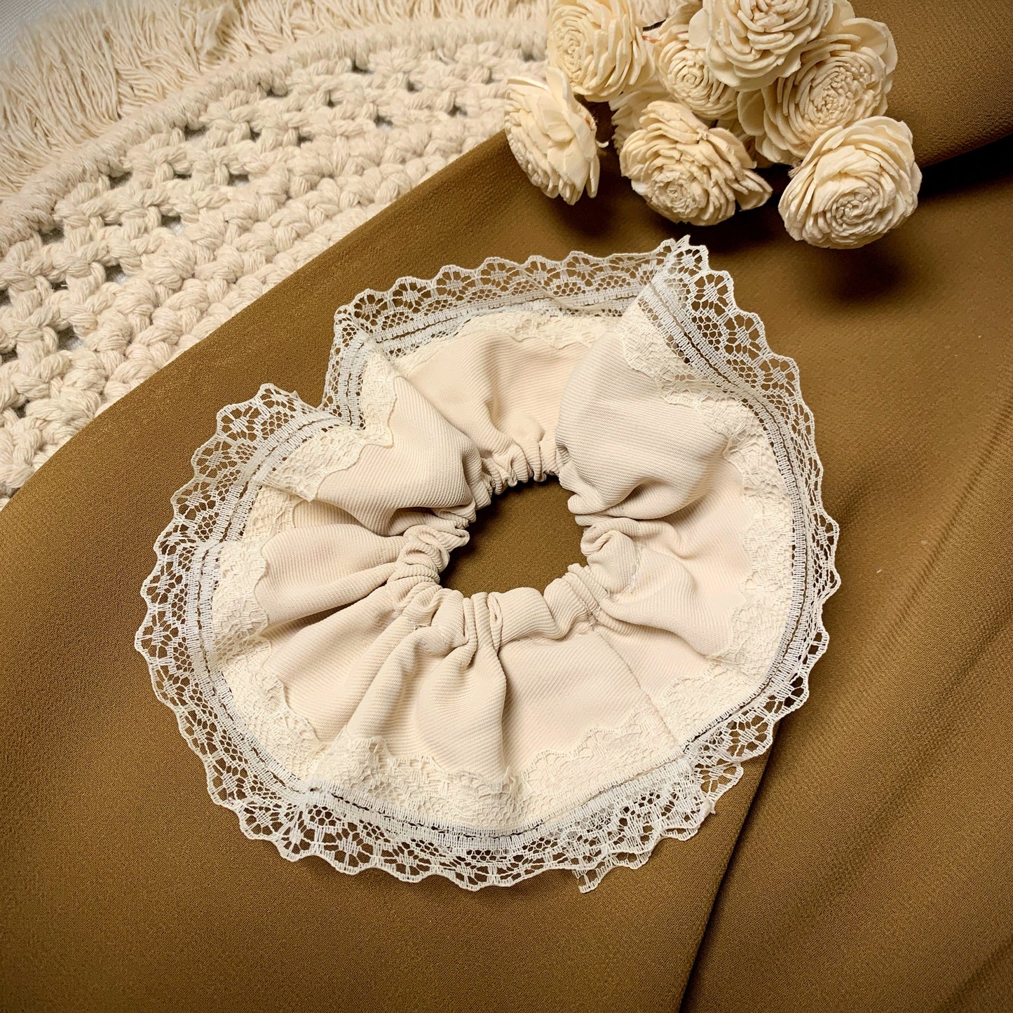 Pinteresty lace&cotton big scrunchies