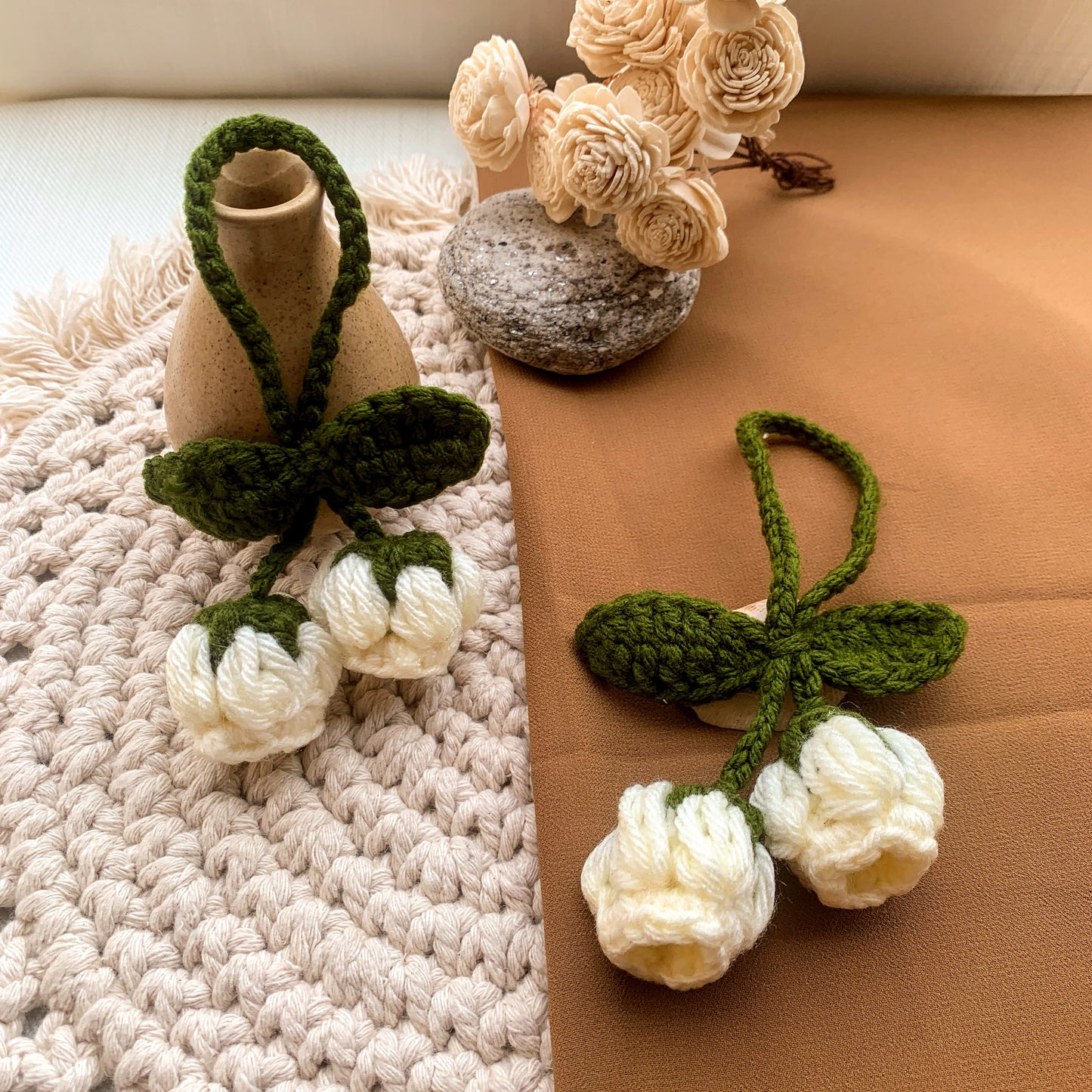 lily flower bag charm (multipurpose)