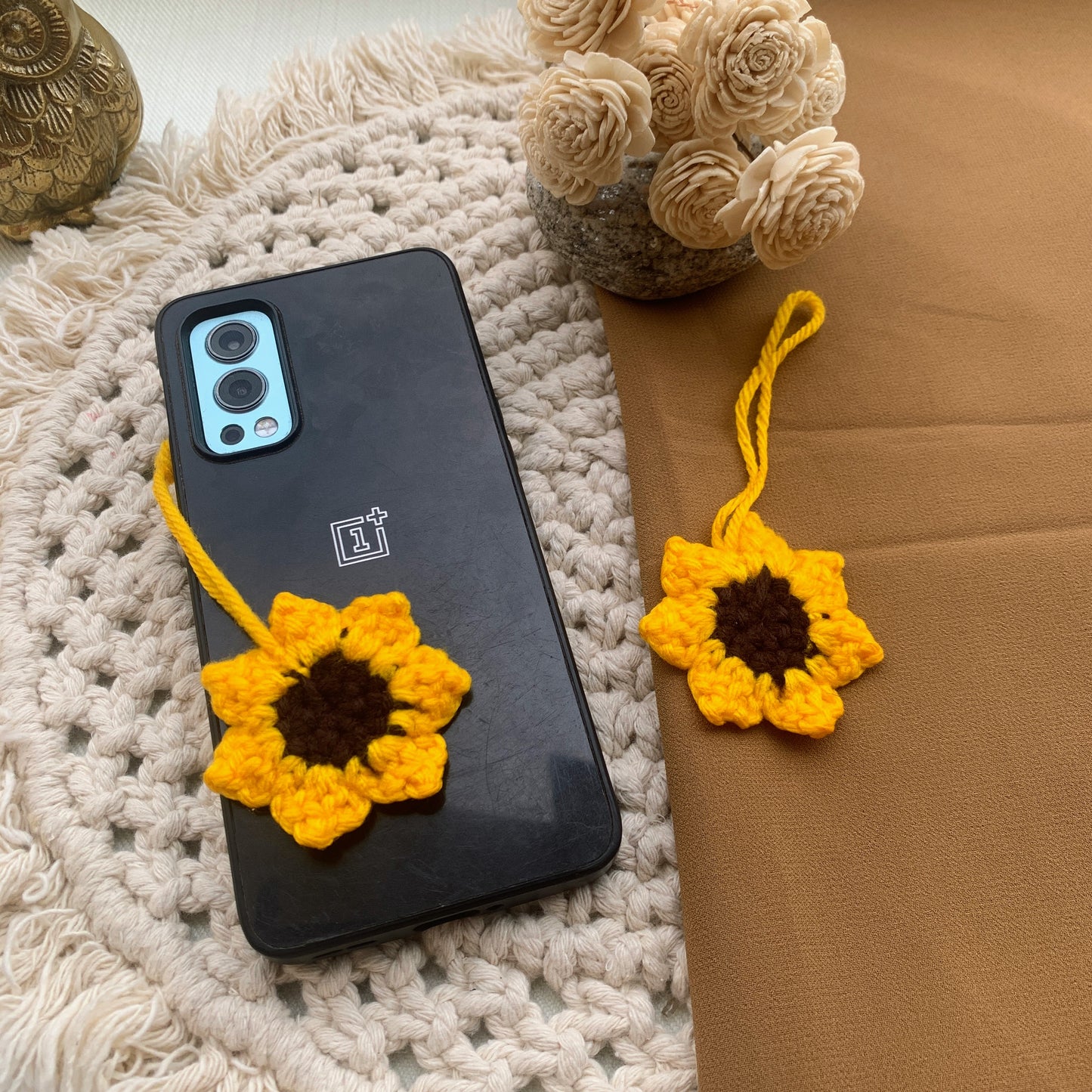 Chrochet phone charm (multipurpose)